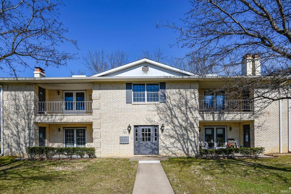 6628 Newburgh Road, Evansville, IN 47715