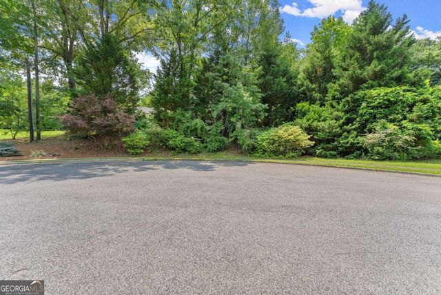 1756 Oak Tree Hollow, Gainesville, GA 30501