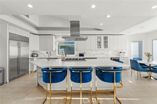 5907 Oakdale Avenue, Woodland Hills (los Angeles), CA 91367