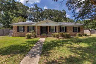 5114 Geoffrey Drive, Mobile, AL 36693