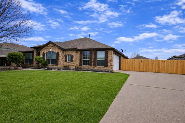 1110 Manassas Drive, Forney, TX 75126