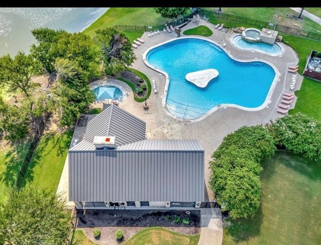 1110 Manassas Drive, Forney, TX 75126