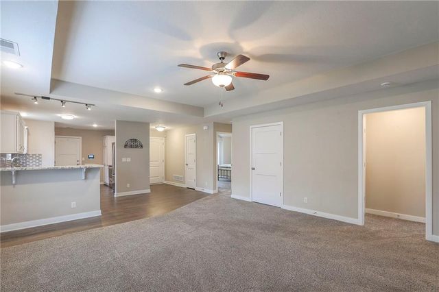 4625 Appleton Avenue, Kansas City, MO 64133