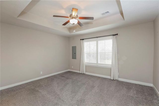 4625 Appleton Avenue, Kansas City, MO 64133