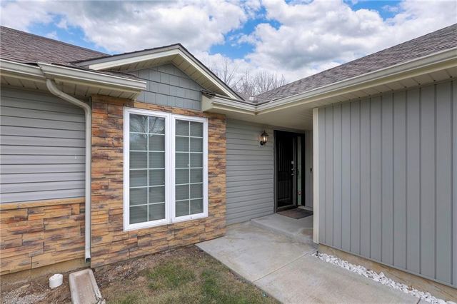 4625 Appleton Avenue, Kansas City, MO 64133