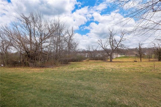 4625 Appleton Avenue, Kansas City, MO 64133