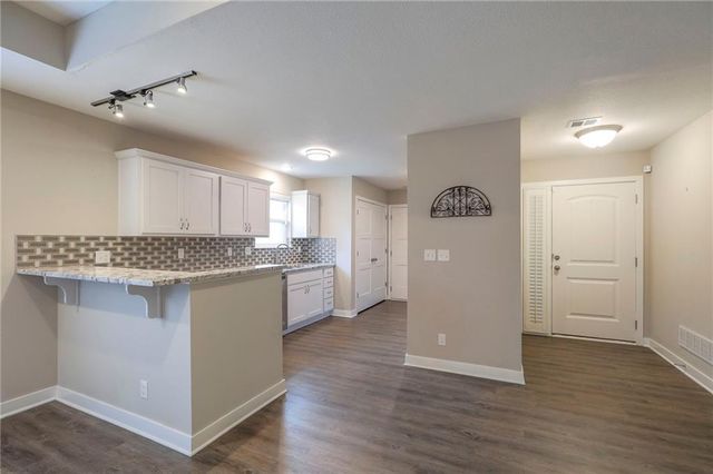 4625 Appleton Avenue, Kansas City, MO 64133