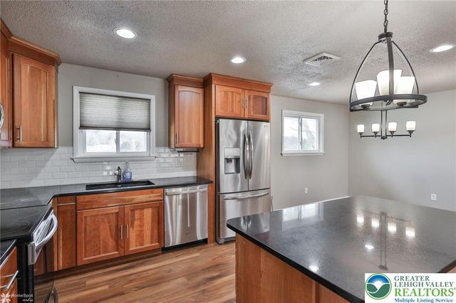 4102 Birch Drive, Bethlehem Twp, PA 18020