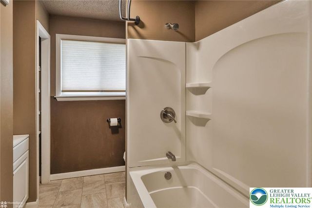 4102 Birch Drive, Bethlehem Twp, PA 18020