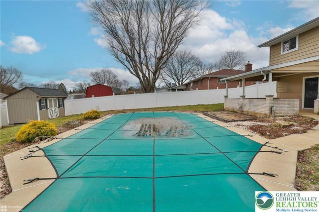 4102 Birch Drive, Bethlehem Twp, PA 18020