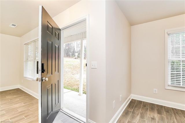 1901 Savannas Run Drive, Greensboro, NC 27405