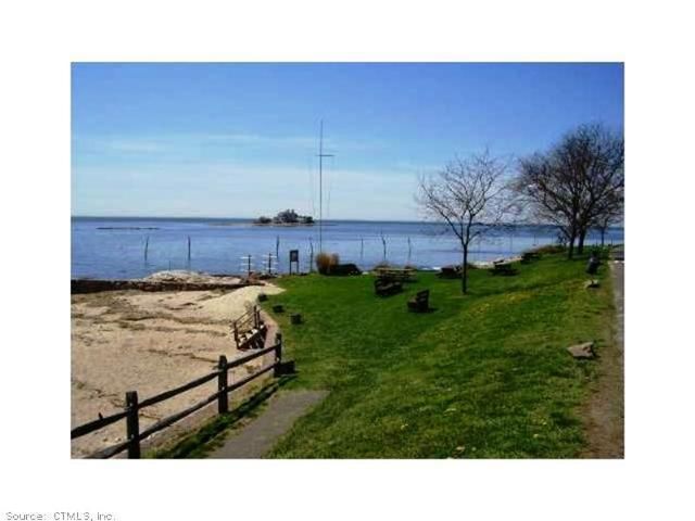 207 Linden Avenue, Branford, CT 06405