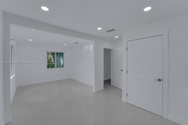 1137 SW 8th Ave, Fort Lauderdale, FL 33315