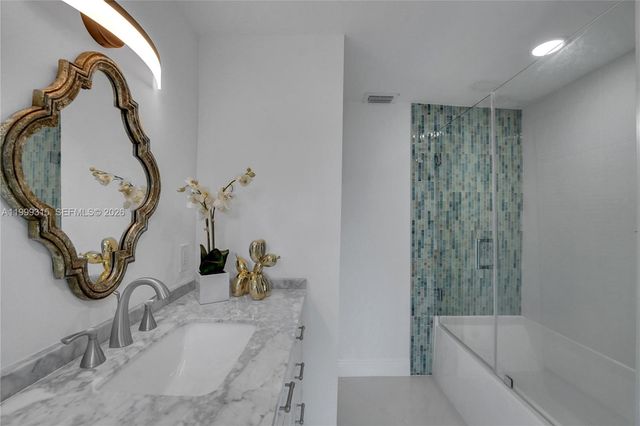 1137 SW 8th Ave, Fort Lauderdale, FL 33315