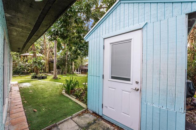 1137 SW 8th Ave, Fort Lauderdale, FL 33315