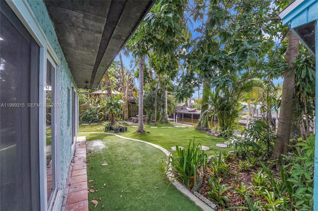 1137 SW 8th Ave, Fort Lauderdale, FL 33315