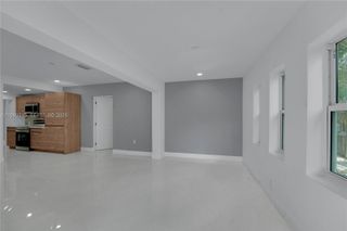 1137 SW 8th Ave, Fort Lauderdale, FL 33315