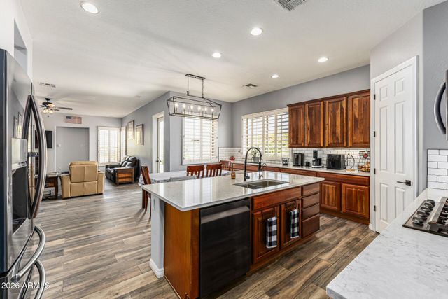 40014 N Maidstone Court, Anthem, AZ 85086