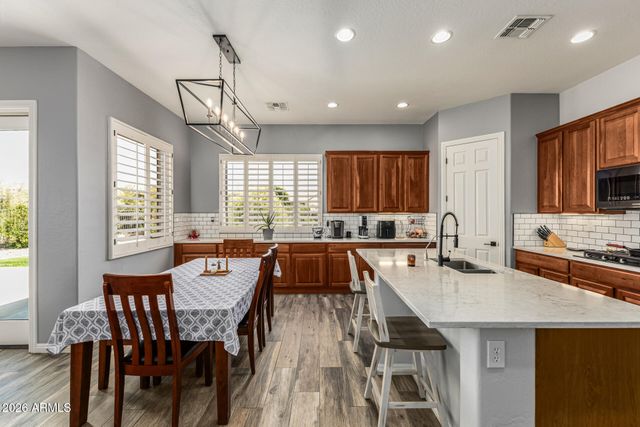 40014 N Maidstone Court, Anthem, AZ 85086