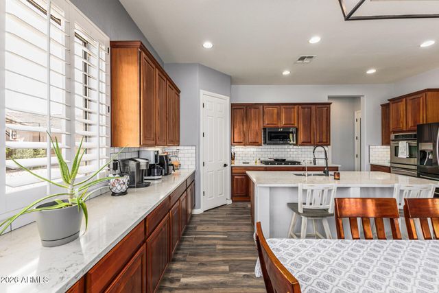 40014 N Maidstone Court, Anthem, AZ 85086