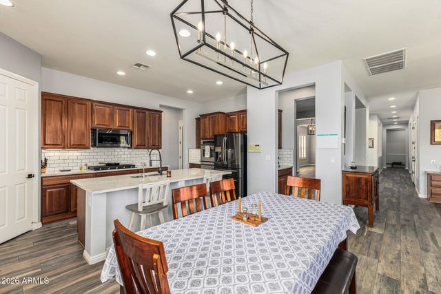 40014 N Maidstone Court, Anthem, AZ 85086