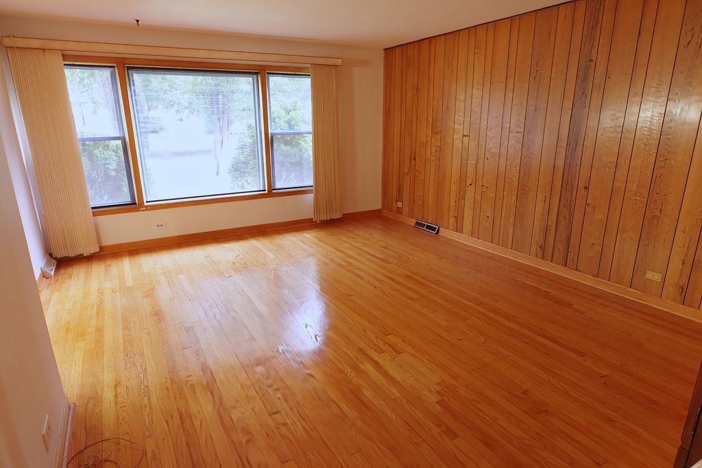 9734 Tulley Avenue, Oak Lawn, IL 60453 — photo 2