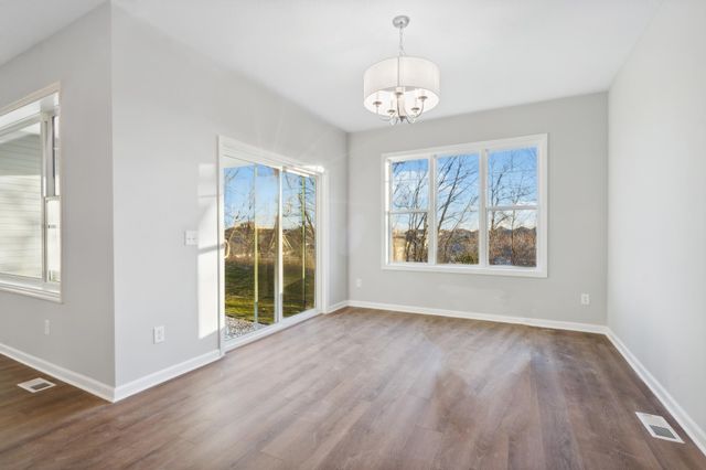 8200 Haywood Drive, Lino Lakes, MN 55014