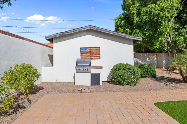 5233 N 15th Street, Phoenix, AZ 85014