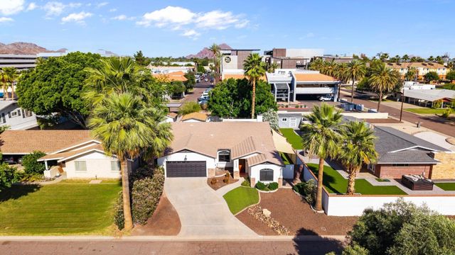 5233 N 15th Street, Phoenix, AZ 85014