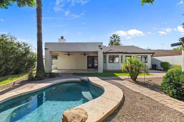 5233 N 15th Street, Phoenix, AZ 85014