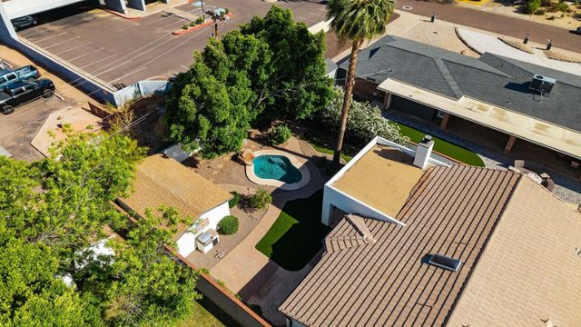 5233 N 15th Street, Phoenix, AZ 85014