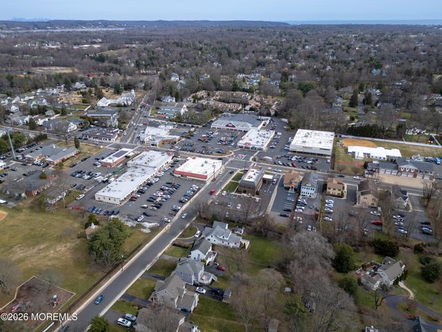 33 Markham Place, Little Silver, NJ 07739