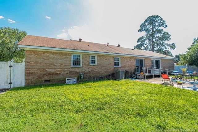 5215 Foxfire Road, Fayetteville, NC 28303