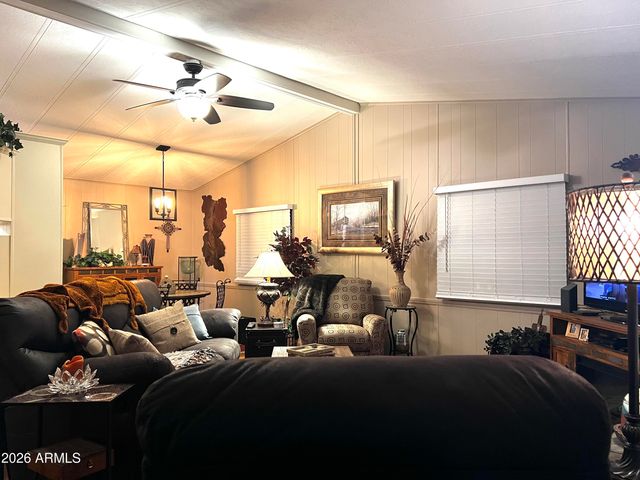 4065 E University Drive 423, Mesa, AZ 85205