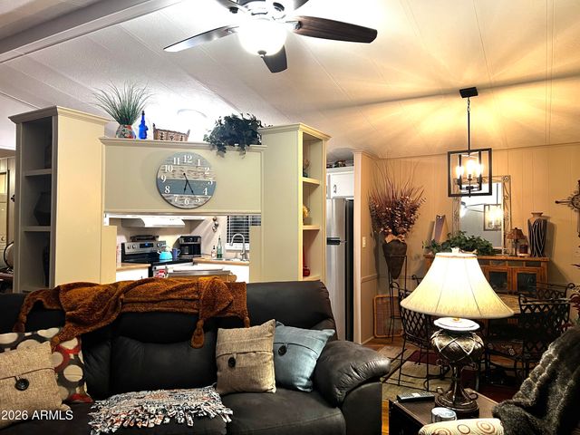 4065 E University Drive 423, Mesa, AZ 85205
