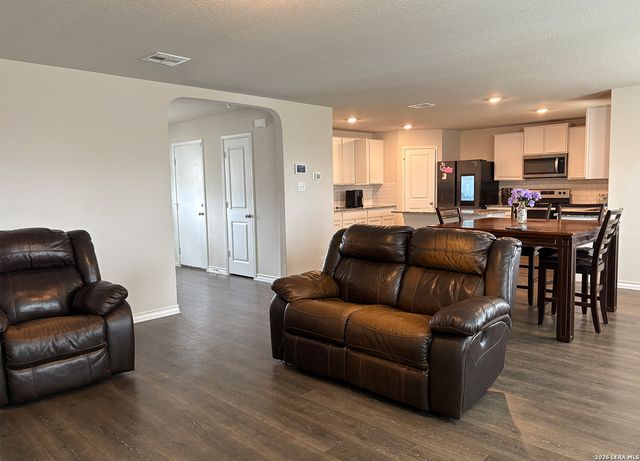 621 Great, Cibolo, TX 78108