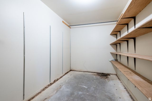 2534 E GRAND POINT CIR, Sandy, UT 84092