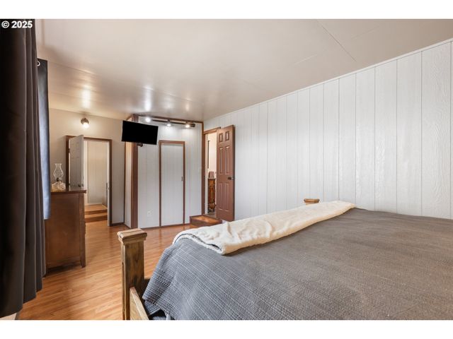 1175 NORTHSIDE Rd, Sutherlin, OR 97479