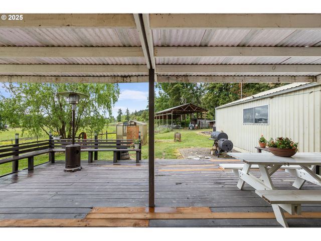 1175 NORTHSIDE Rd, Sutherlin, OR 97479