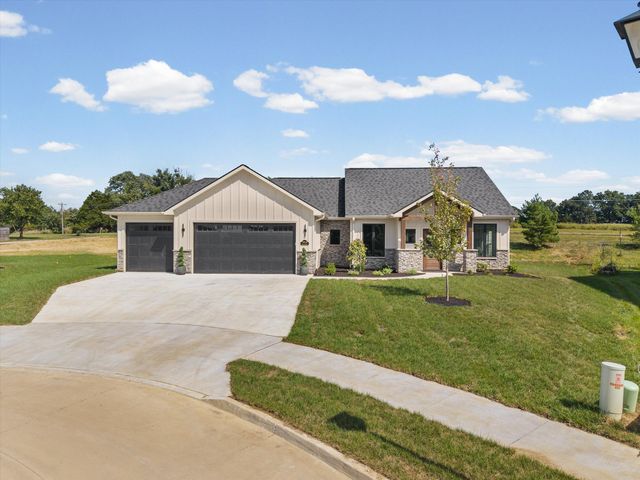 3904 FORESTER CT, Columbia, MO 65202