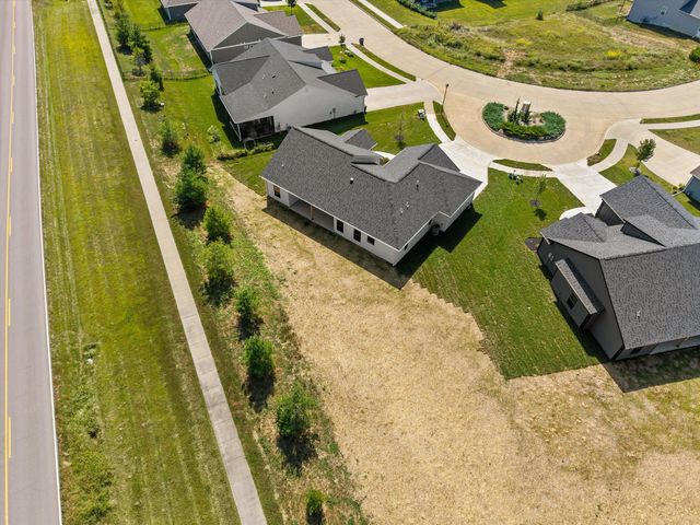 3904 FORESTER CT, Columbia, MO 65202