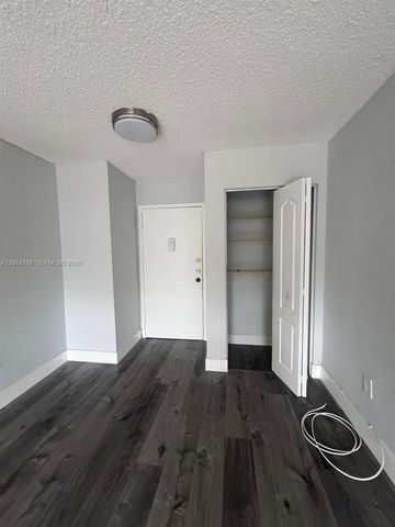 6861 SW 147th Avenue 3B, Miami, FL 33193