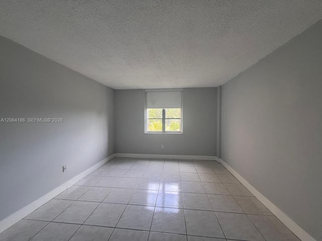 6861 SW 147th Avenue 3B, Miami, FL 33193