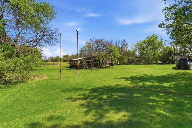 1211 Longneck Road, Princeton, TX 75407