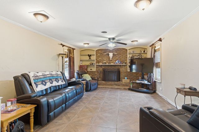 1211 Longneck Road, Princeton, TX 75407