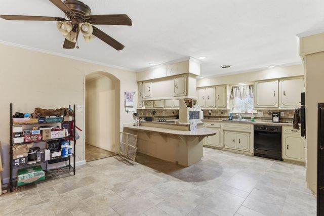 1211 Longneck Road, Princeton, TX 75407