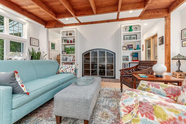 17 Joslin Road, East Kingston, NH 03833