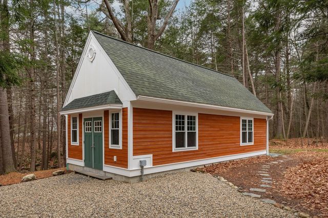 17 Joslin Road, East Kingston, NH 03833