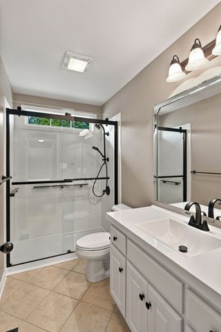 246 Walbrook Dr, Gallatin, TN 37066