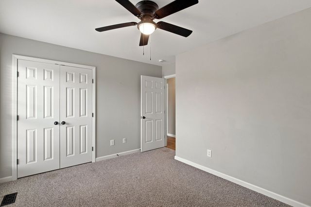 246 Walbrook Dr, Gallatin, TN 37066
